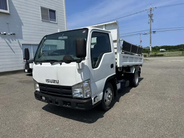 いすゞ エルフ NJR85AN(2WD)の写真1