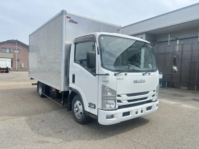 いすゞ エルフ NPR85AN(2WD)の写真3