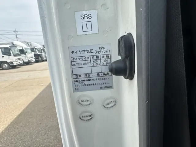 いすゞ エルフ NPR85AN(2WD)の写真17