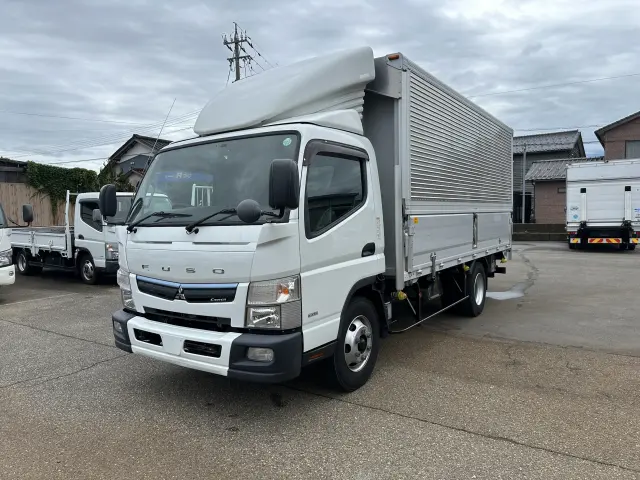 三菱 キャンター FEB90(2WD)の写真1