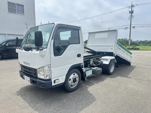 いすゞ エルフ NKR85AN(2WD)の写真1