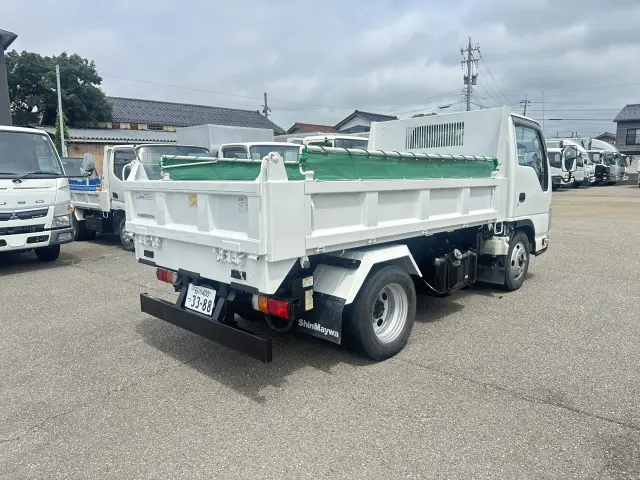 いすゞ エルフ NKR85AN(2WD)の写真4