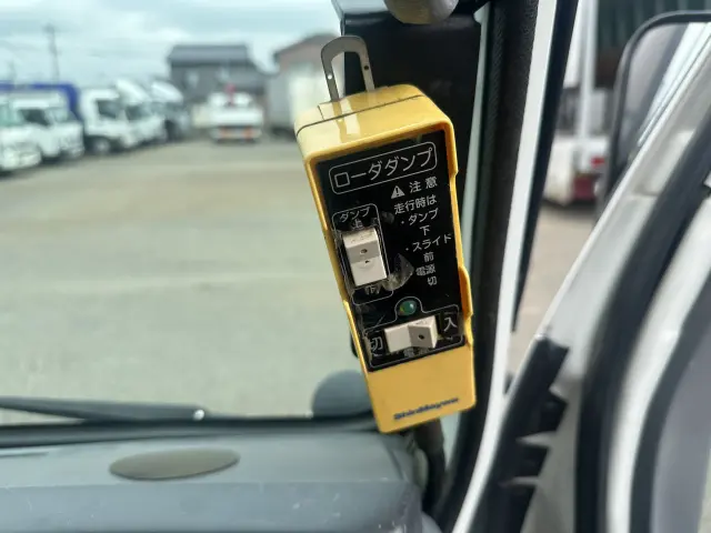 いすゞ エルフ NKR85AN(2WD)の写真17