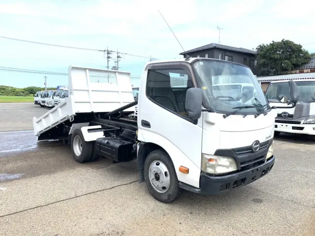 日野 デュトロ XZU620(2WD)の写真2