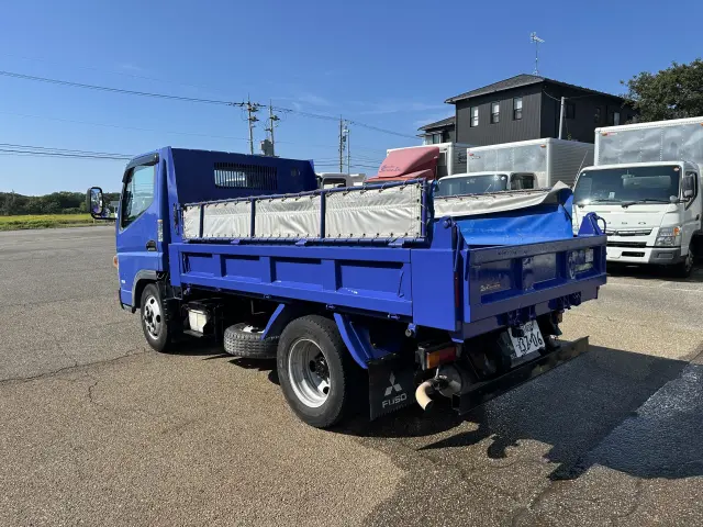 三菱 キャンター FBA30(2WD)の写真4