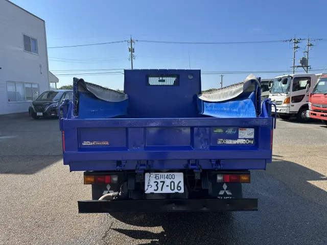 三菱 キャンター FBA30(2WD)の写真6