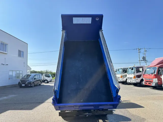 三菱 キャンター FBA30(2WD)の写真7