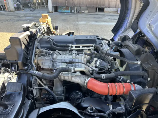 三菱 キャンター FBA30(2WD)の写真10