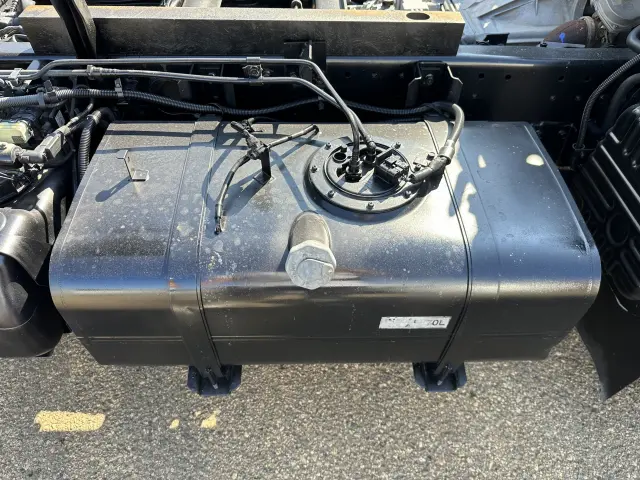 三菱 キャンター FBA30(2WD)の写真16