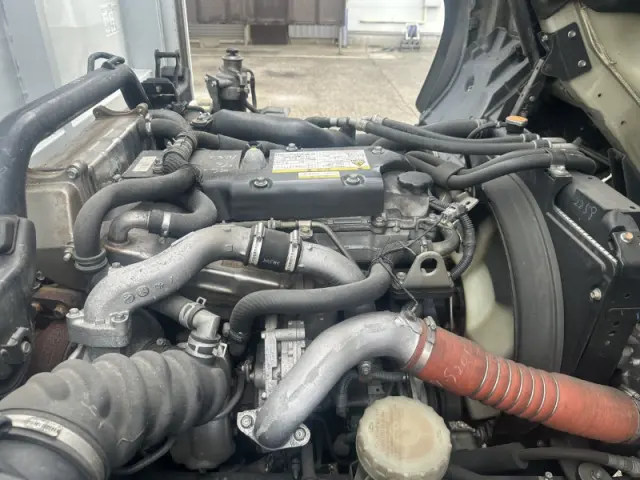 いすゞ フォワード FRR90S2(2WD)の写真17