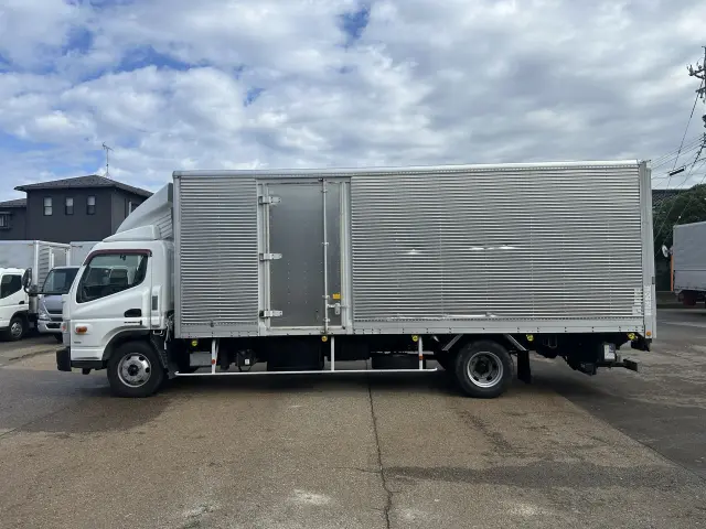 三菱 キャンター TPG-FED90(2WD)の写真6