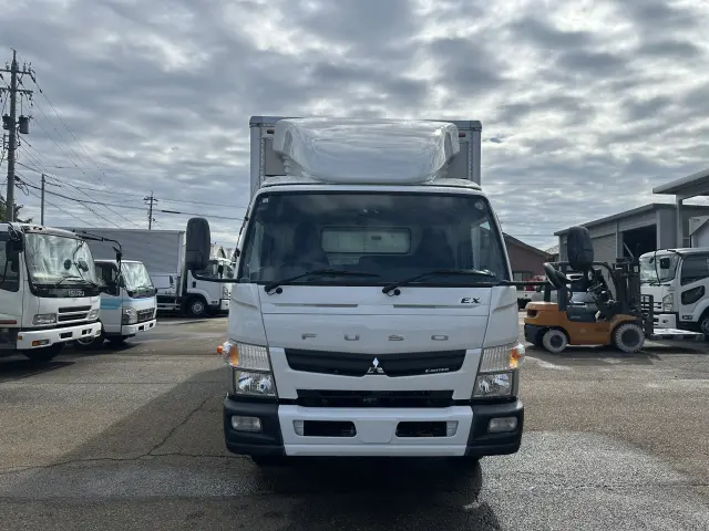 三菱 キャンター TPG-FED90(2WD)の写真10