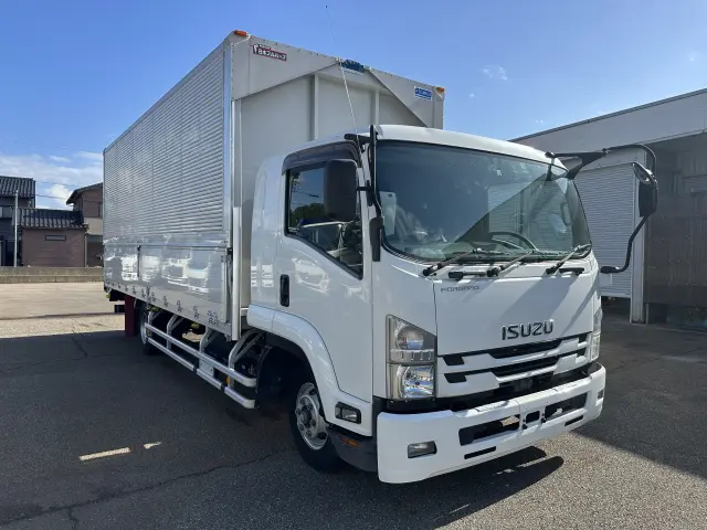 いすゞ フォワード FRR90S2(2WD)の写真3