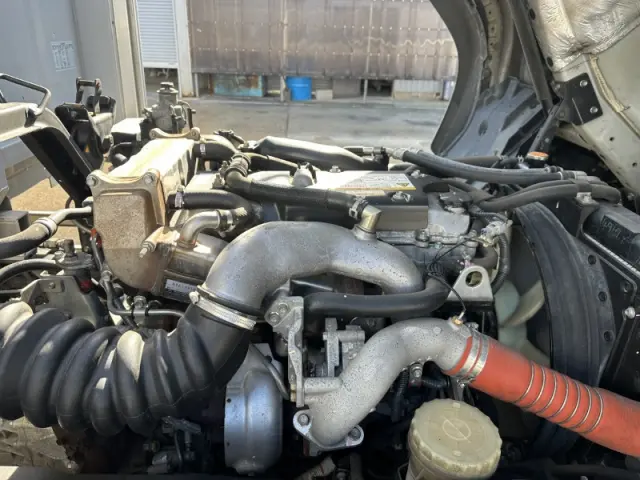 いすゞ フォワード FRR90S2(2WD)の写真12