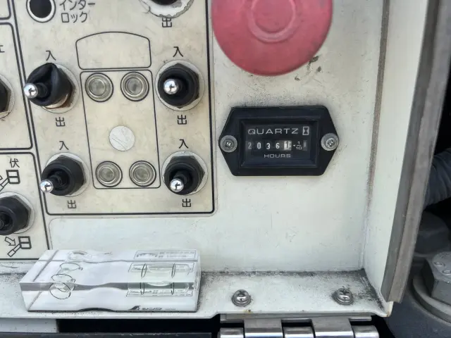 三菱 キャンター PDG-FE73D(2WD)の写真9