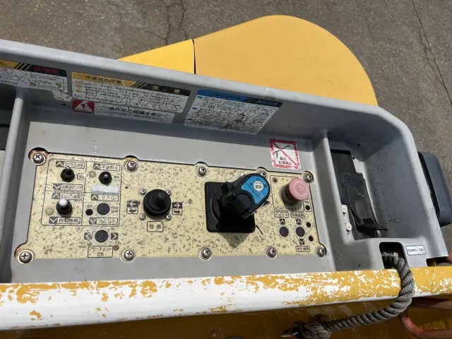 三菱 キャンター PDG-FE73D(2WD)の写真10