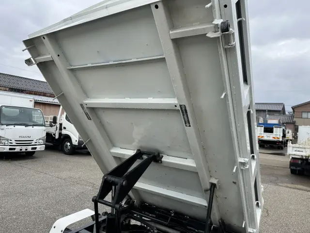 ダイハツ ハイゼットトラック EBD-S211P(4WD)の写真16