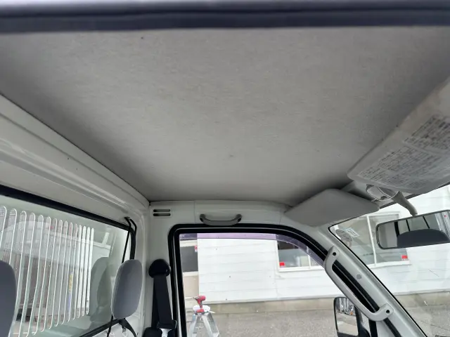 ダイハツ ハイゼットトラック EBD-S211P(4WD)の写真27