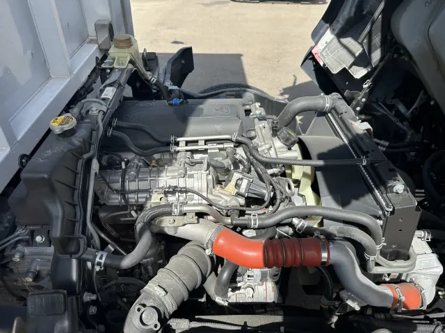 三菱 キャンター 2RG-FEB50(2WD)の写真15