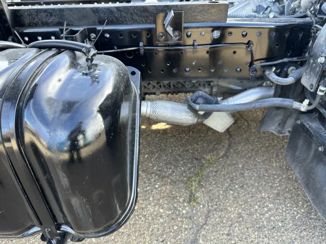 いすゞ エルフ TPG-NKR85AD(2WD)の写真21