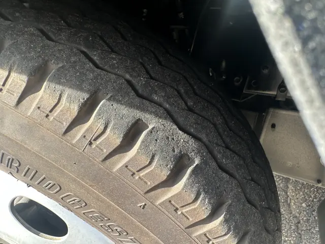 いすゞ エルフ TPG-NKR85AD(2WD)の写真25