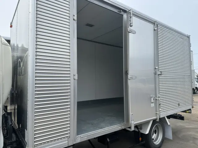 日野 デュトロ XZU710M(2WD)の写真5