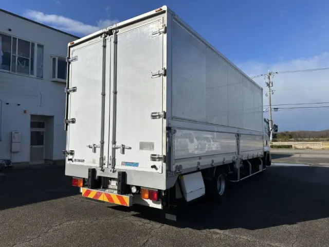 いすゞ フォワード FRR90S2(2WD)の写真6