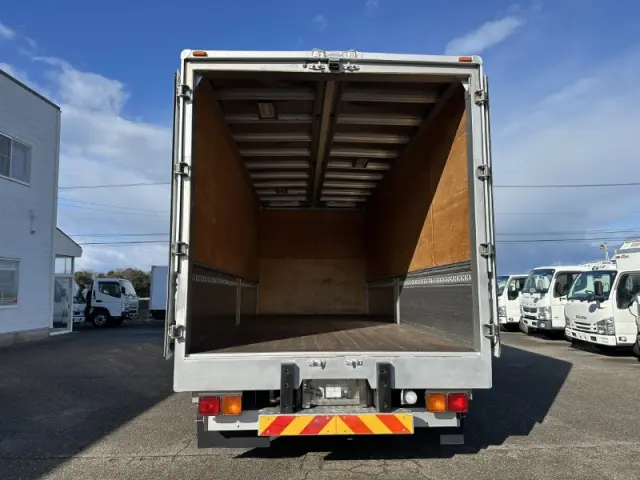 いすゞ フォワード FRR90S2(2WD)の写真9