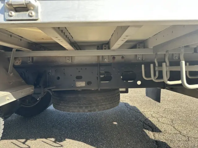 いすゞ フォワード FRR90S2(2WD)の写真15