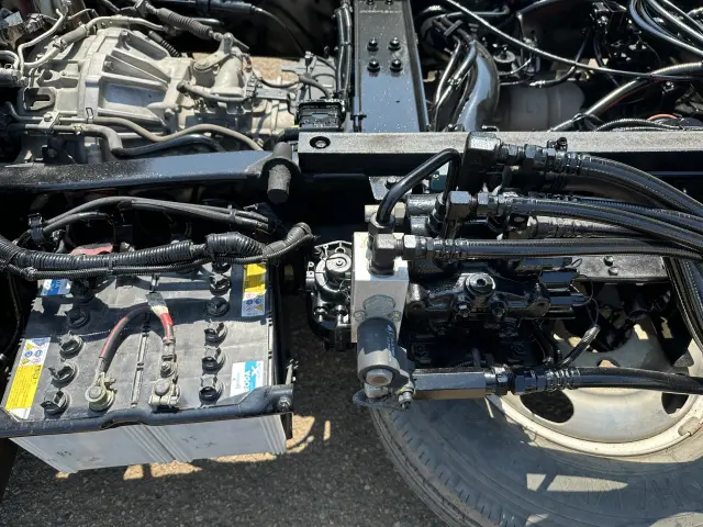 日野 デュトロ TKG-XZU620T(2WD)の写真15