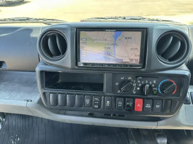 日野 デュトロ TKG-XZU620T(2WD)の写真35