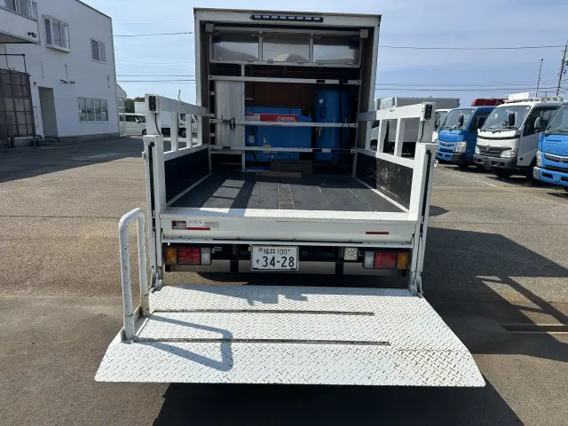 いすゞ エルフ NPR85(2WD)の写真9