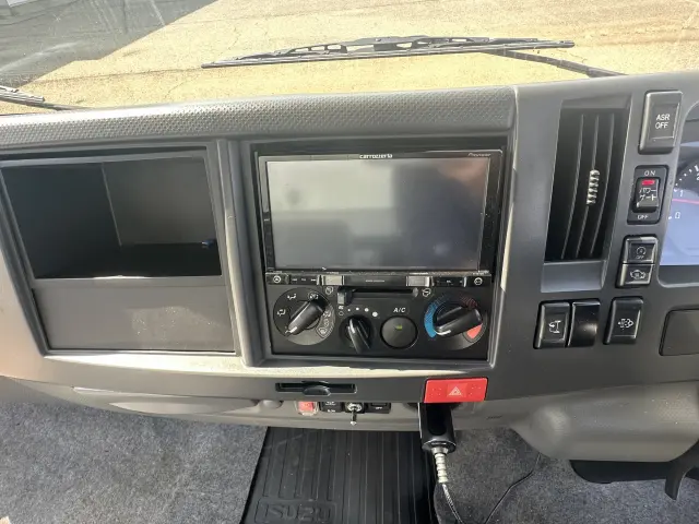 いすゞ エルフ NPR85(2WD)の写真19