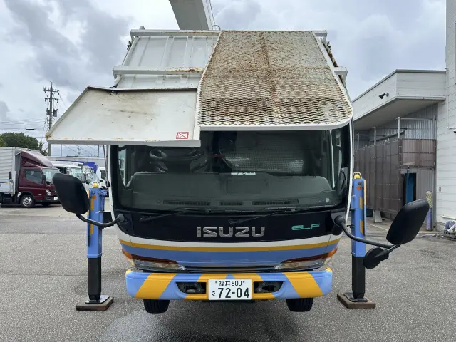 いすゞ エルフ NKR72E3N(2WD)の写真5
