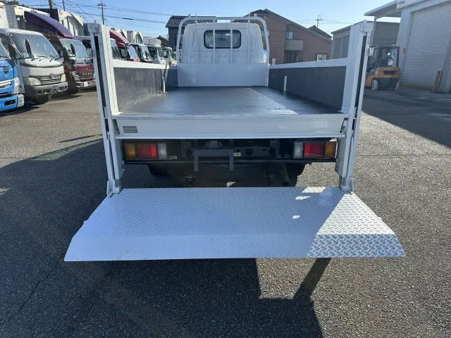 UD コンドル BKR81LAR(2WD)の写真6