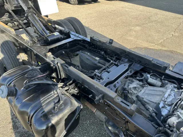 いすゞ エルフ TPG-NKR85AD(2WD)の写真12