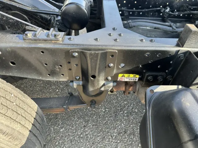 いすゞ エルフ TPG-NKR85AD(2WD)の写真14