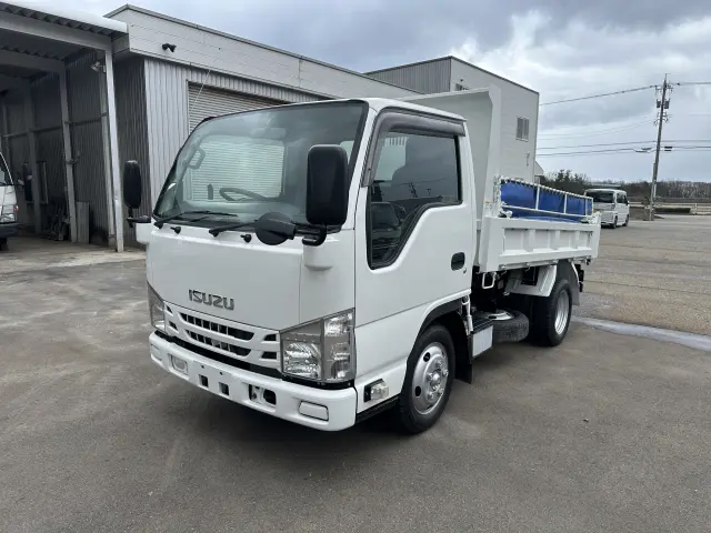 いすゞ エルフ NJR85AN(2WD)の写真1