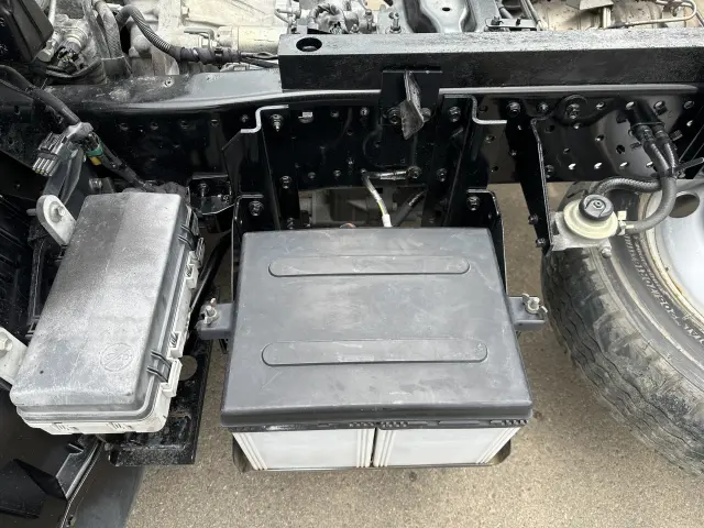 いすゞ エルフ NJR85AN(2WD)の写真16