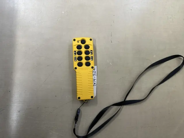 三菱 キャンター FEB80(2WD)の写真20