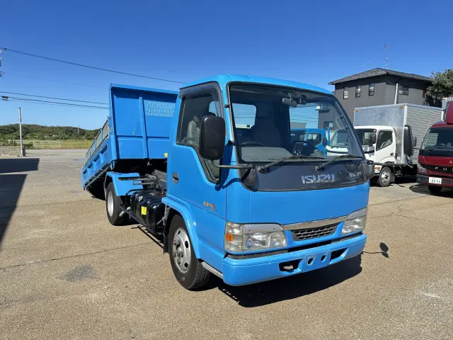 いすゞ エルフ NKR81GN(2WD)の写真3