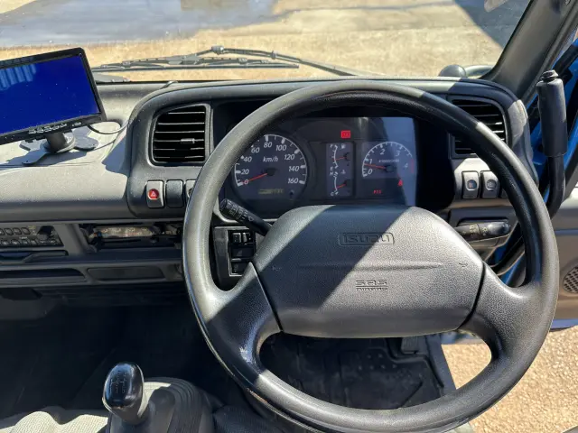 いすゞ エルフ NKR81GN(2WD)の写真17