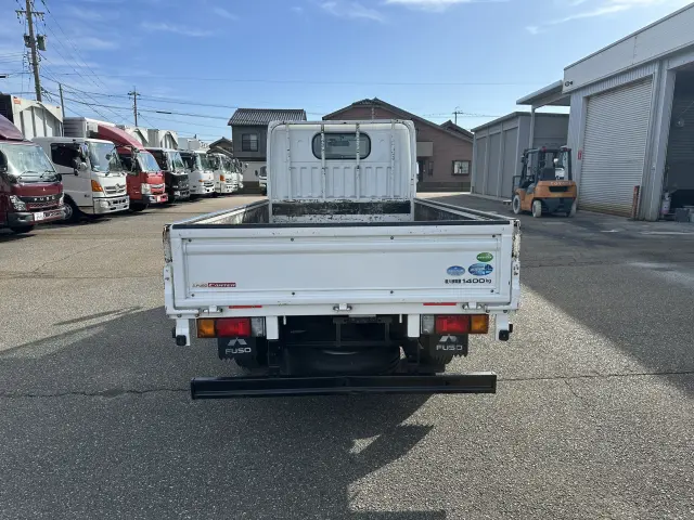 三菱 キャンターガッツ BSZ5F24(4WD)の写真5