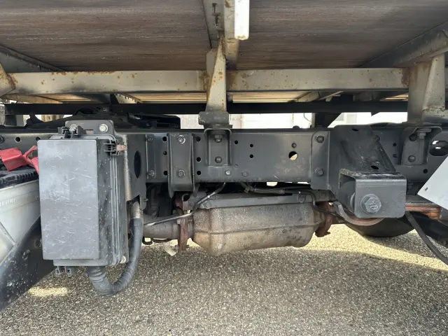 三菱 キャンターガッツ BSZ5F24(4WD)の写真15