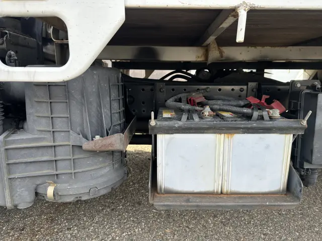 三菱 キャンターガッツ BSZ5F24(4WD)の写真16