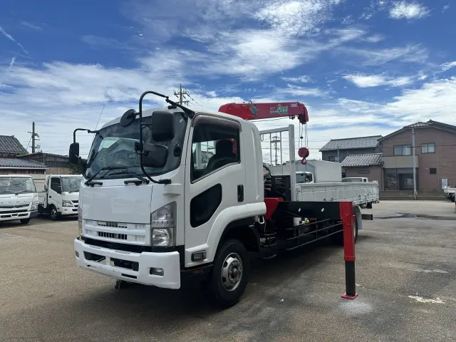 いすゞ フォワード FSR34S2(2WD)の写真1