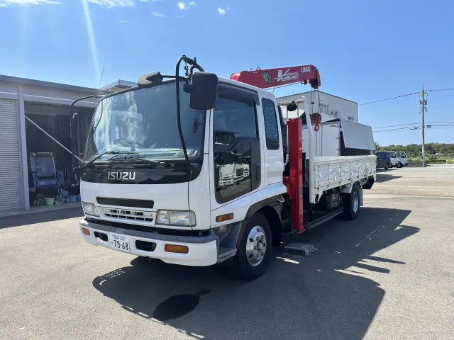 いすゞ フォワード 6HH1(2WD)の写真5