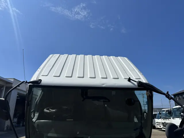 いすゞ フォワード 6HH1(2WD)の写真7