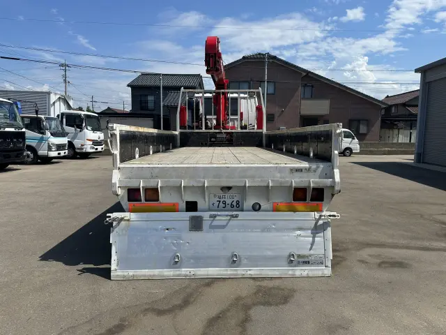 いすゞ フォワード 6HH1(2WD)の写真9