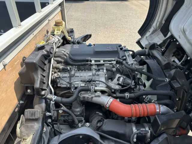 三菱 キャンター FBA20(2WD)の写真12